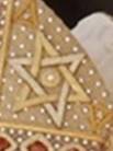 Benot XVI arborant de trs ostensibles hexagrammes sur sa mitre dantichrist !