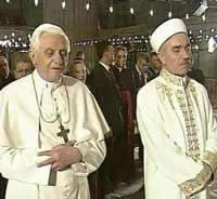 Ratzinger apostasie dans la mosquée bleue d'Istanbul