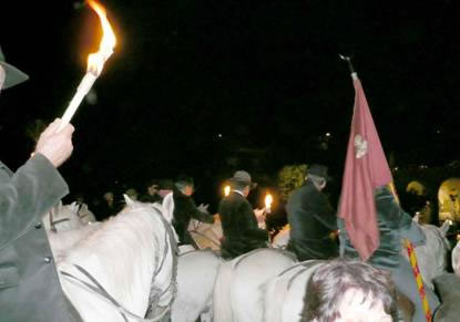 La procession des gardians conciliaires mêlée à celle de la FSSPX