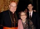 « Mgr » Levada en compagnie de hauts responsables de l’URI lors d’une réception donnée au Vatican en mars 2006 